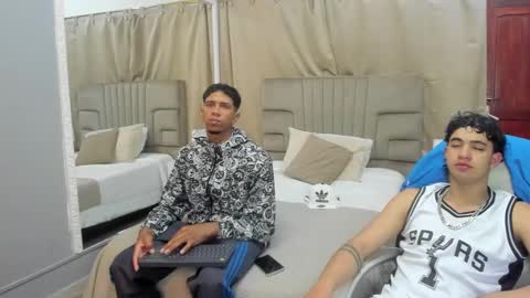 Snapshot of julian_billy chatting on February 27, 11:28 am julian billy online show from February 27, 11:28 am