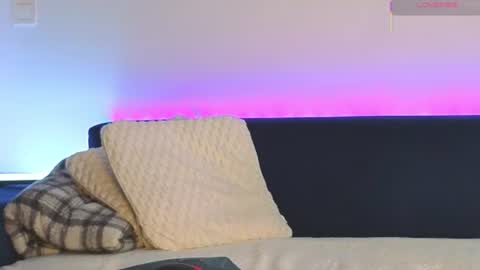 julian_turner online show from July 21, 12:40 pm