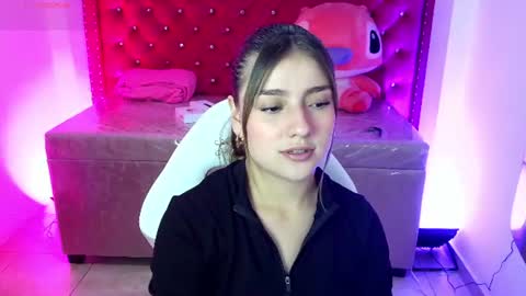 juliana_diamond_ online show from July 2, 3:04 am