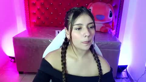 juliana_diamond_ online show from July 7, 3:30 am