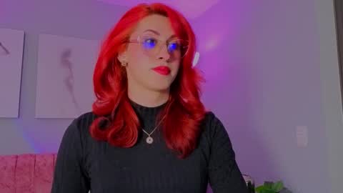 Juliana online show from March 6, 9:58 pm