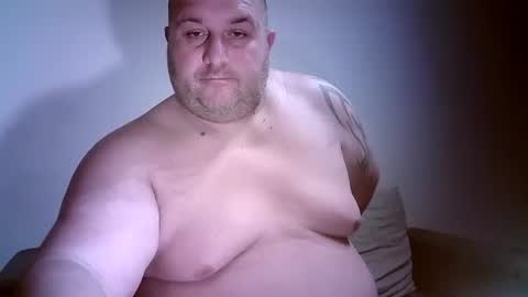 Juliano online show from November 3, 1:06 am