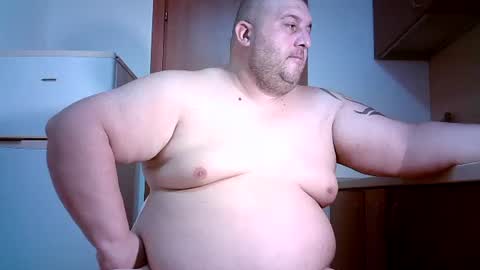 Juliano online show from June 26, 1:22 am