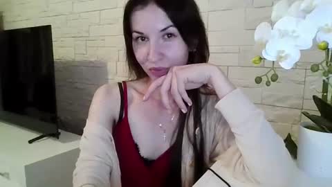 Julia online show from July 5, 6:48 pm