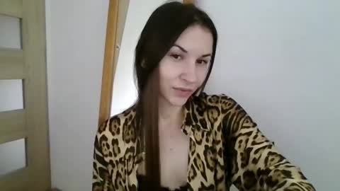 Julia online show from April 28, 1:48 pm