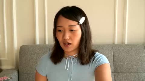 julia online show from November 22, 10:35 am