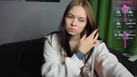 julidropp online show from February 2, 4:11 pm