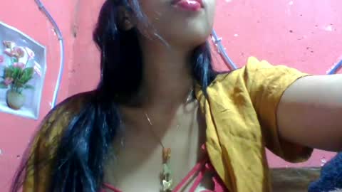 julie0612 online show from June 19, 11:05 am