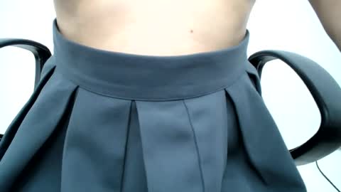 julie9x online show from July 19, 12:13 am