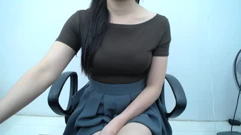julie9x online show from July 9, 7:45 am