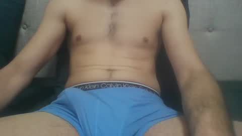 Snapshot of julien6100 chatting on March 7, 12:12 pm Juju online show from March 7, 12:12 pm