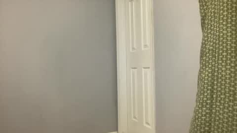 Julien online show from March 8, 9:50 am