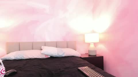 Juliet online show from May 6, 3:12 am