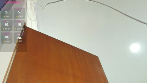   online show from November 5, 12:45 am