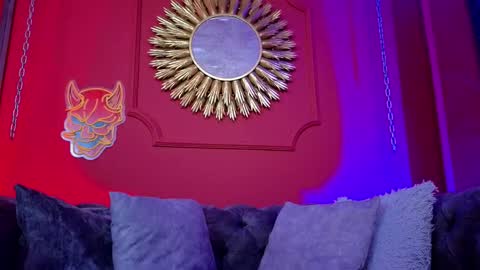 Snapshot of julieta_russell chatting on September 20, 12:41 pm Julieta online show from September 20, 12:41 pm