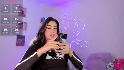 julietabomgv online show from November 20, 3:05 am