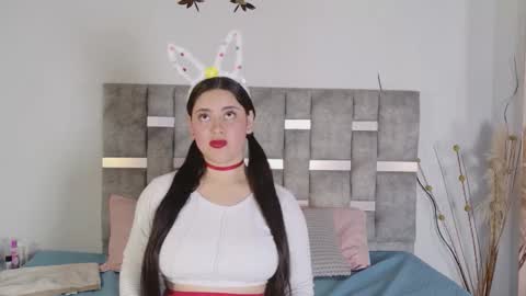 julietatorres_ online show from November 6, 4:26 am