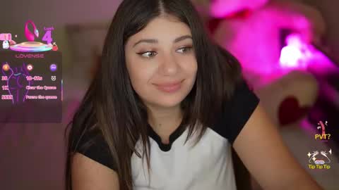 J U L I E T online show from November 4, 2:29 pm