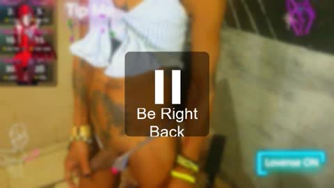 Julieth Wolf online show from November 14, 7:10 am