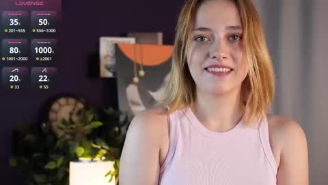 Mia online show from October 1, 3:27 am