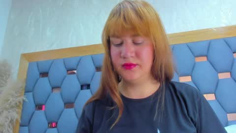 juliette_pretty_ online show from April 23, 7:04 pm