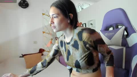 juliette online show from June 22, 4:14 pm