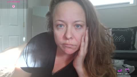 Juli Monroe online show from November 9, 9:50 pm