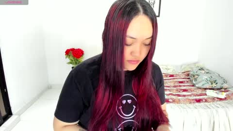 Snapshot of juline_smithh chatting on January 24, 12:10 pm Juline Smith online show from January 24, 12:10 pm