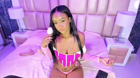 julitpink online show from February 28, 8:57 pm