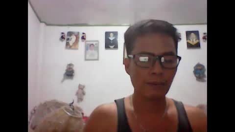 Julius online show from February 11, 1:48 pm