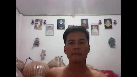 Julius online show from February 15, 1:32 pm