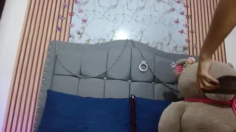 jull    milk online show from March 9, 12:43 pm