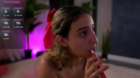 Foxy online show from June 23, 10:44 am