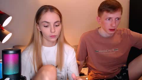 sweet online show from November 20, 8:24 am