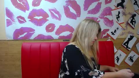 Julya Barbi online show from September 10, 5:19 am