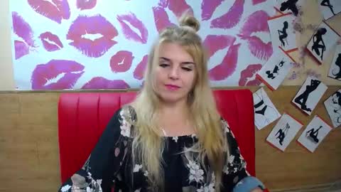 Julya Barbi online show from September 17, 5:55 am