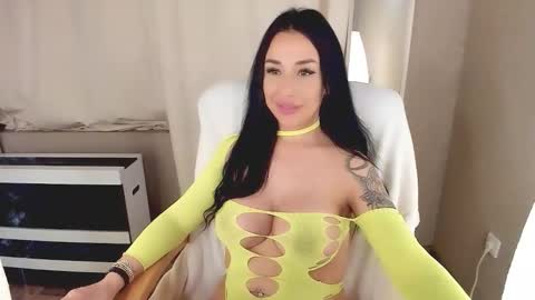 julya online show from February 26, 9:51 pm