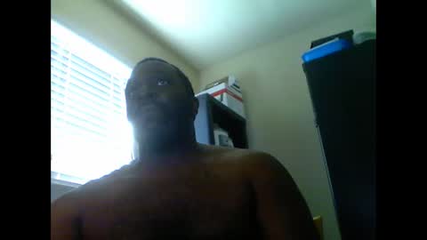 junbug8812 online show from March 20, 3:39 pm