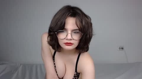 Snapshot of junnewers chatting on February 22, 10:31 pm JunneWers online show from February 22, 10:31 pm