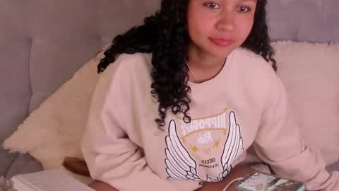  viviana  sasha  online show from March 9, 4:00 pm