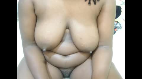 jusst_ayanna online show from April 30, 11:37 am