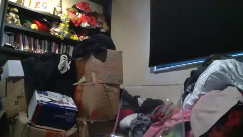 Snapshot of just2real chatting on October 31, 1:22 pm Real online show from October 31, 1:22 pm