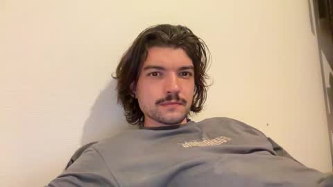 just_a_guy_with_a_big_cock online show from April 29, 8:57 pm
