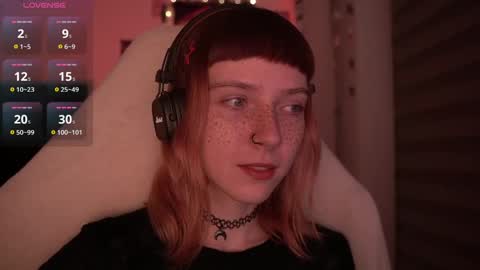 Julia online show from December 9, 4:12 am