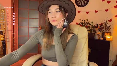 Jessica  I will be here on Tuesday November 26th online show from May 22, 7:09 pm