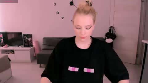 JESSY online show from August 1, 4:30 pm