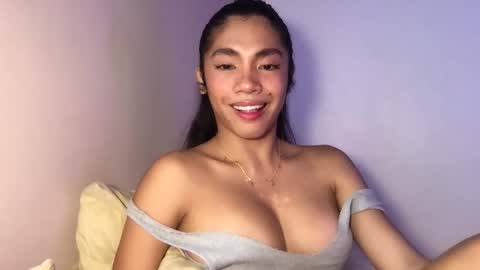 Snapshot of just_marjorie69 chatting on October 31, 2:45 am Be you online show from October 31, 2:45 am