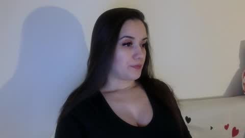 JustAnne online show from December 7, 8:22 pm