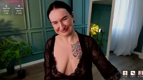 Miss Grace online show from June 17, 7:24 am