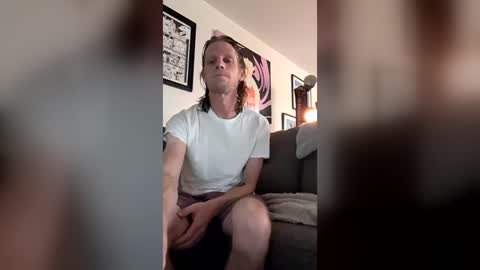 justhavingfun111 online show from July 13, 2:26 am